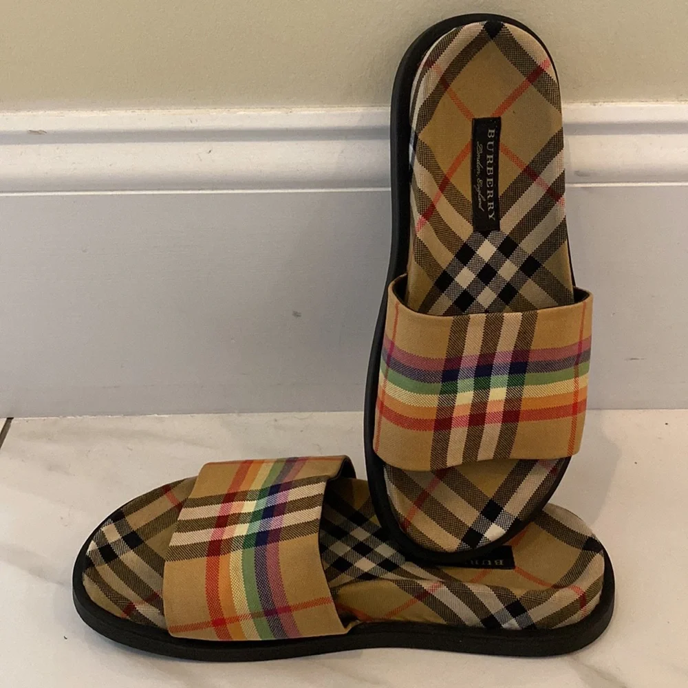 Burberry Women's Rainbow Vintage Check Slide Woman US 6-6.5 /23.5 cm⭐️⭐️⭐️⭐️ - Picture 3 of 17